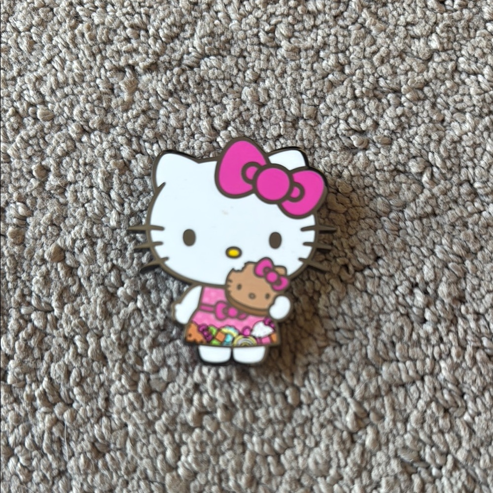 Hello Kitty Pink Bow Pin